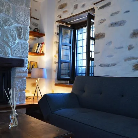 Kotronia بيت للعطل